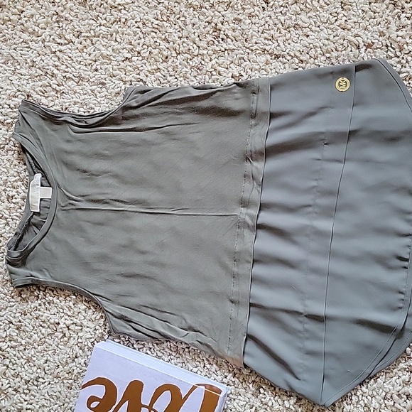 MICHAEL Michael Kors Green Tank Top Small - Picture 2 of 6